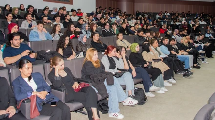 Selçuk’ta “Sürdürülebilir Dış Ticaret Stratejileri” konuşuldu